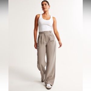 Abercrombie & Fitch Curve Love Sloan Tailored Pant Size 28/6 Light Brown